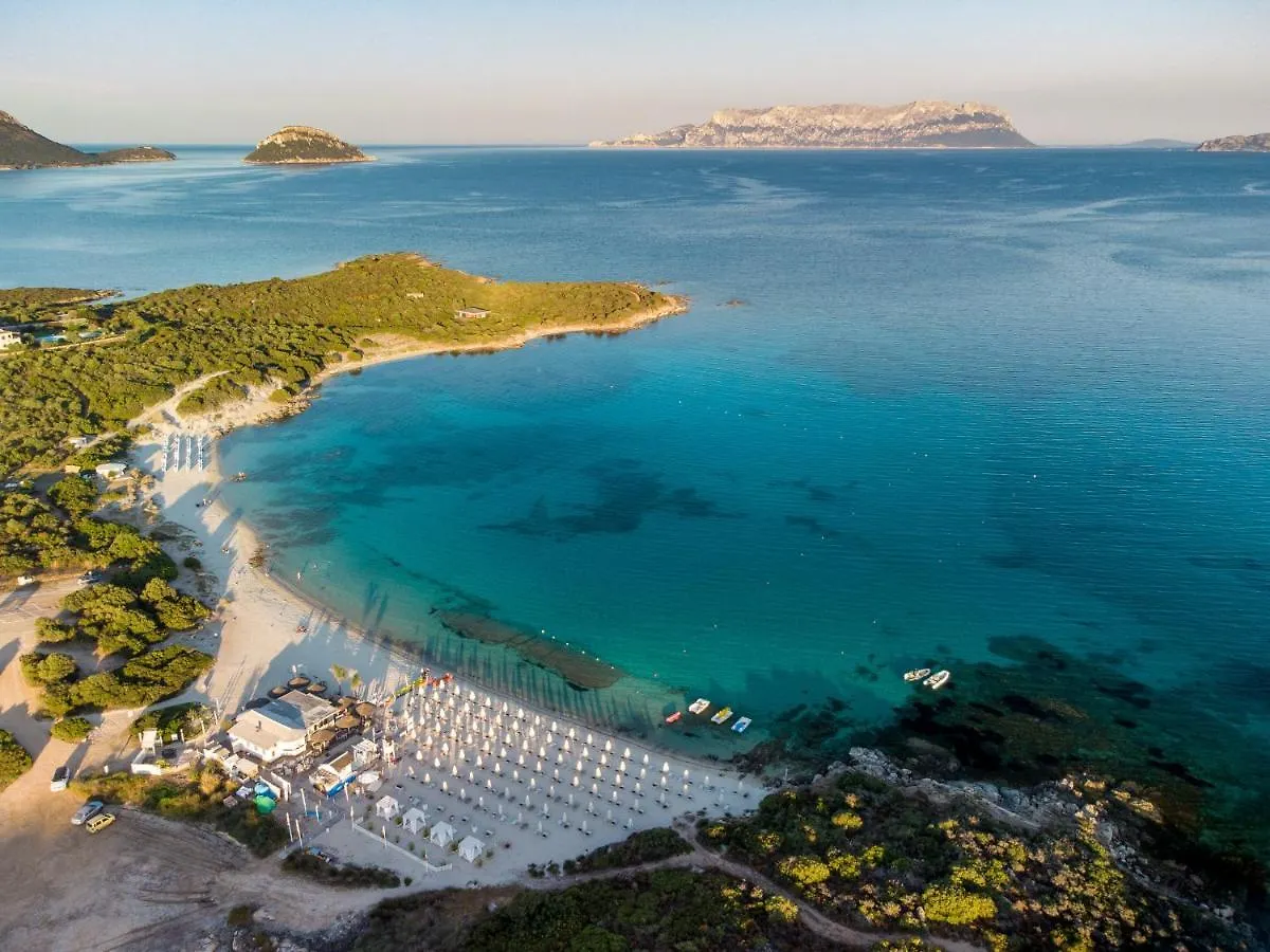 Apartman Spiaggia Bianca Pedra Rosa - Your House In Sardinia Golfo Aranci