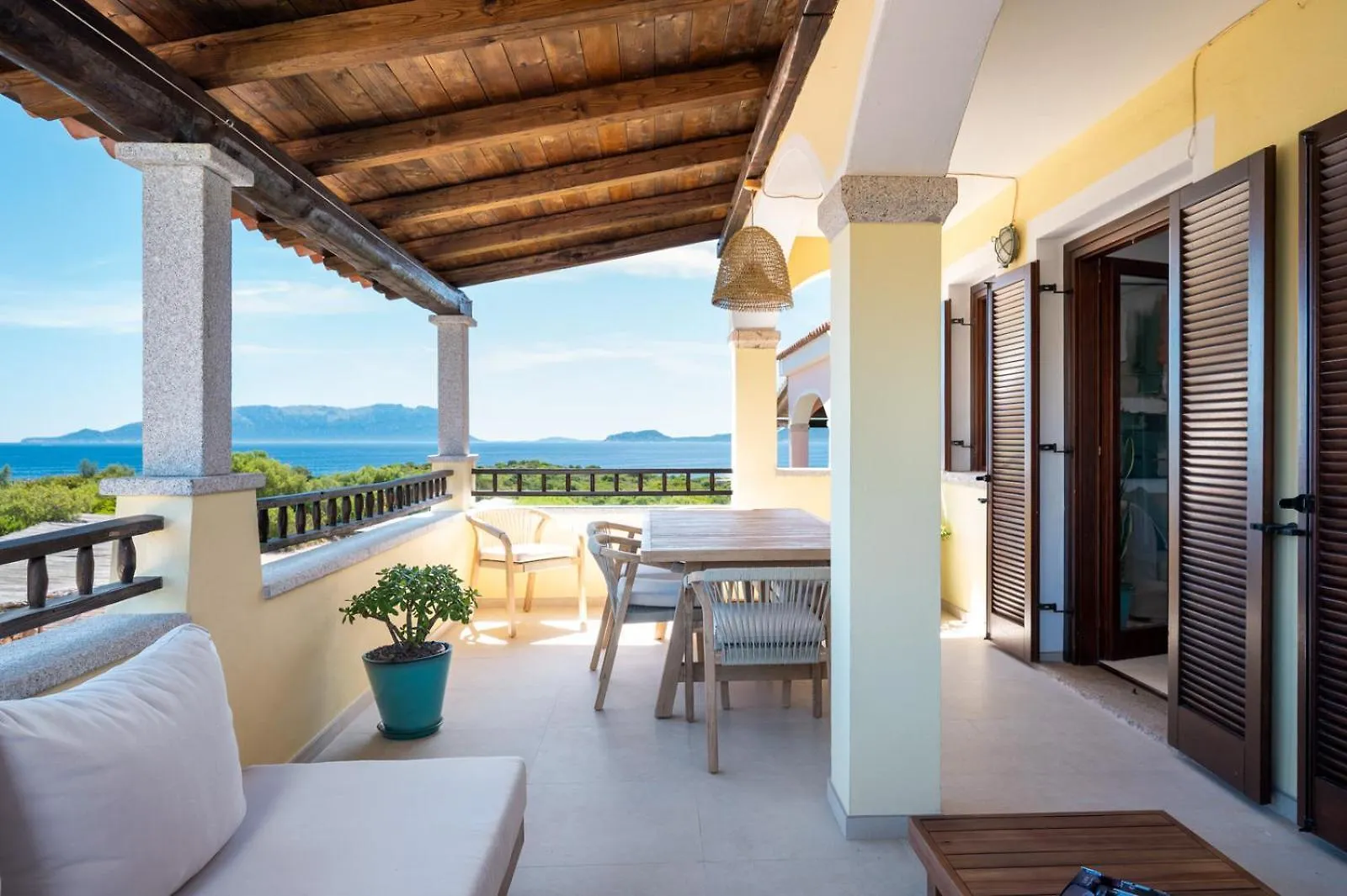 Spiaggia Bianca Pedra Rosa - Your House In Sardinia Golfo Aranci
